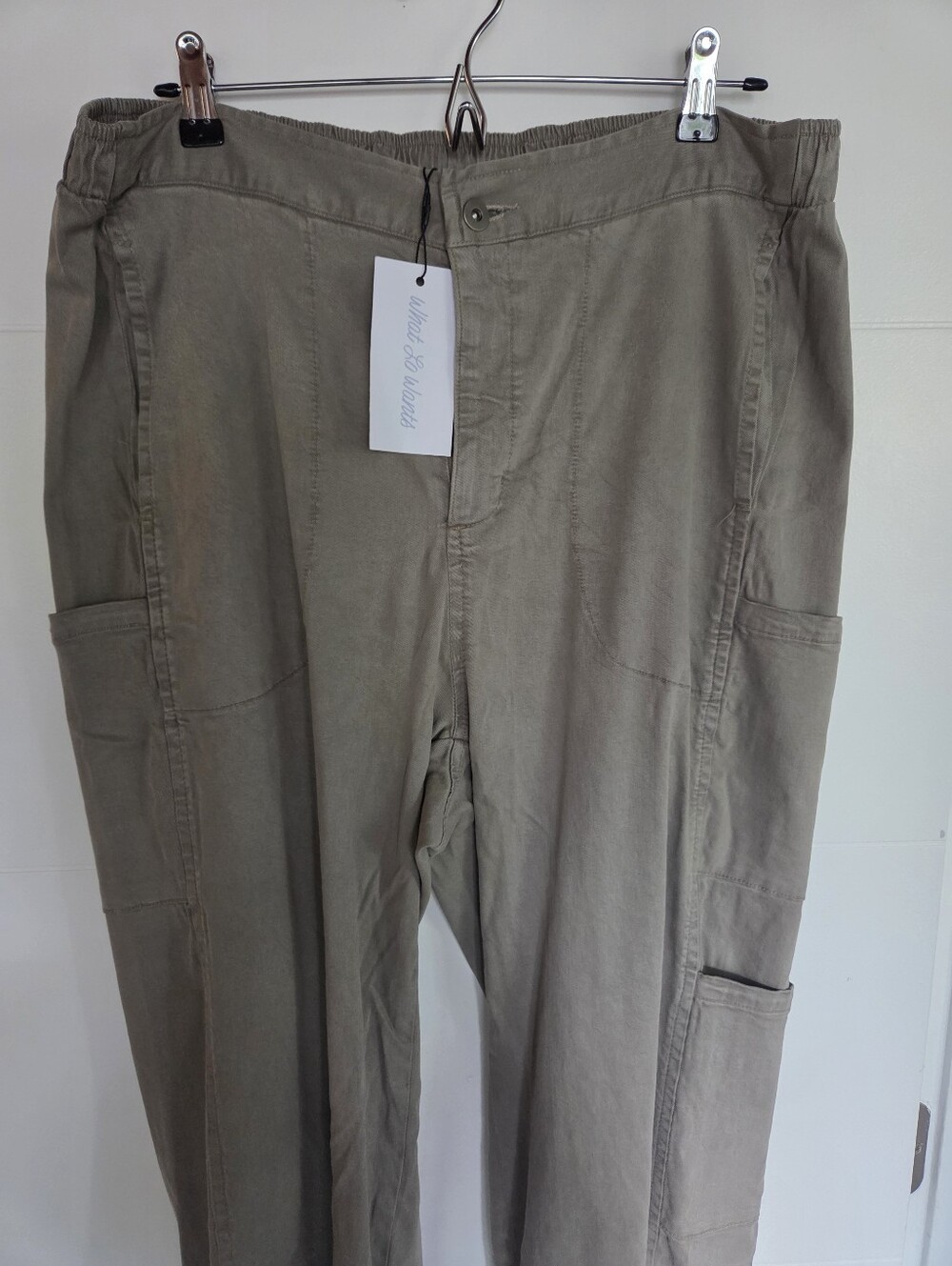 Women's Olive Cargo Pants - Casual Workwear